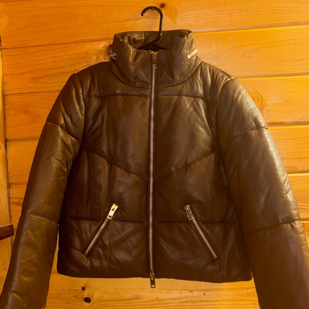 Walter Baker real leather puffy coat. Size small.